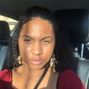 Meet your Posher, Aliyah